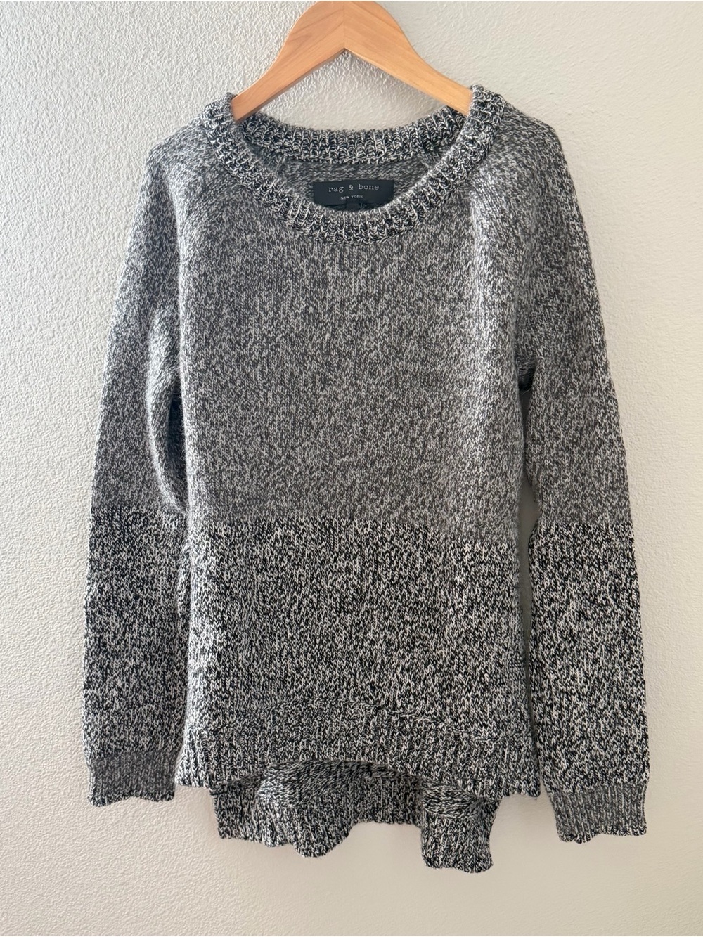 rag & bone Marled Grey and Black Crewneck Sweater - XS